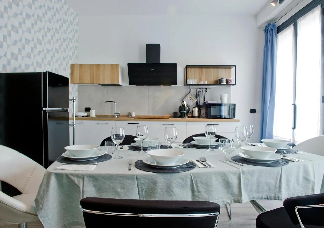 Apartment Como Per Voi-Tre Minuti Dal Lago