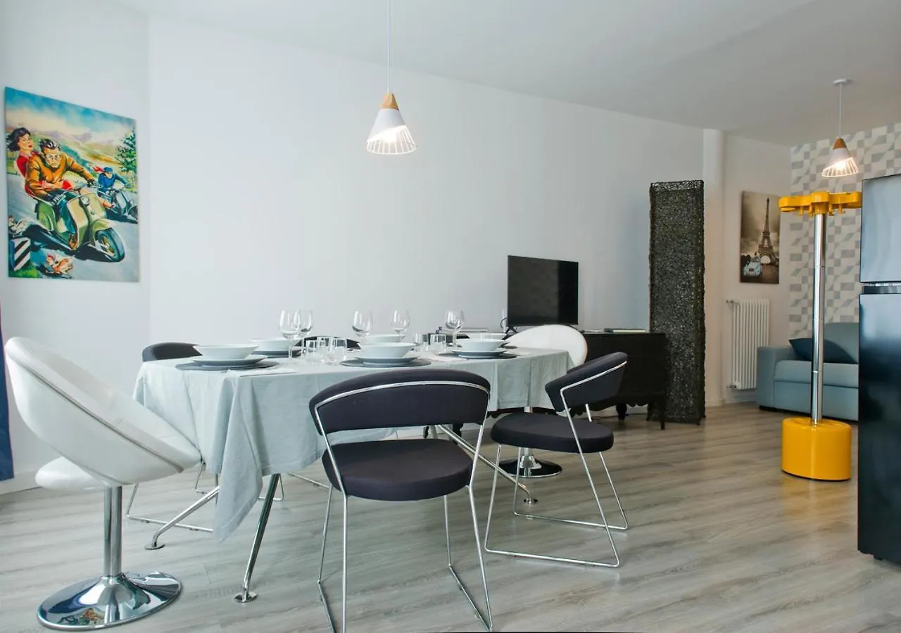 Apartment Como Per Voi-Tre Minuti Dal Lago Italy